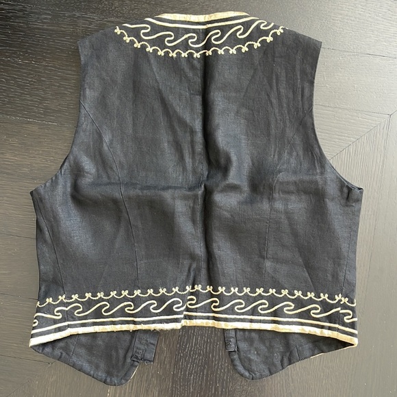 Vintage Black Linen Vest with Gold Embroidery - Picture 5 of 5